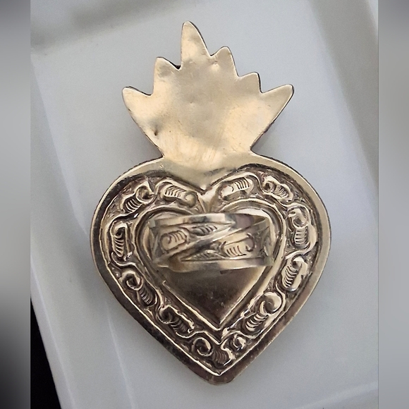 RED AGATE SACRED HEART STATEMENT RING TIBETAN SILVER ADJUSTABLE 8-11 - Picture 5 of 8